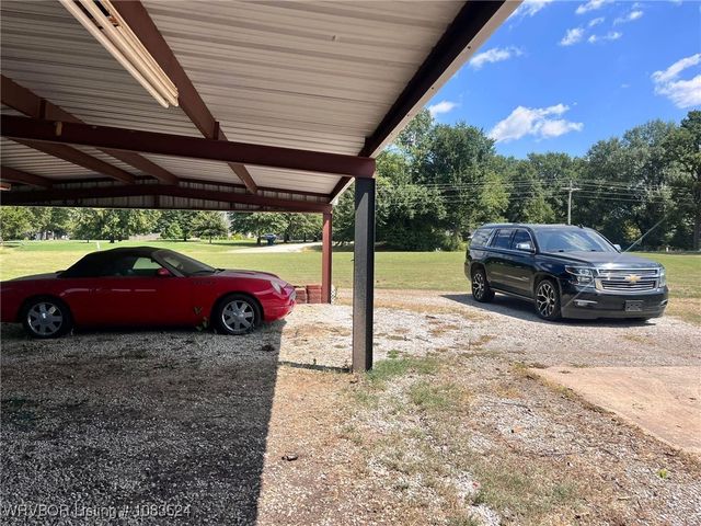 112416 4730 Road, Muldrow, OK 74948