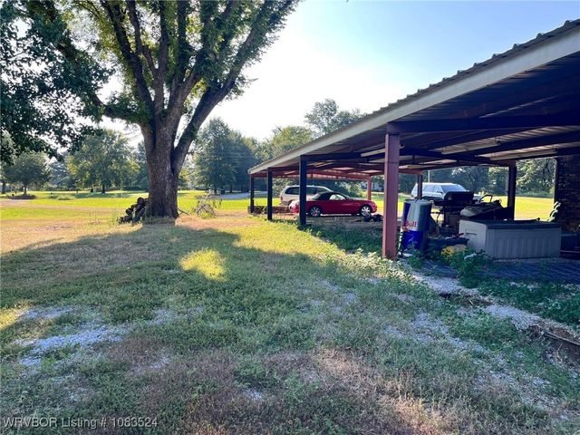 112416 4730 Road, Muldrow, OK 74948