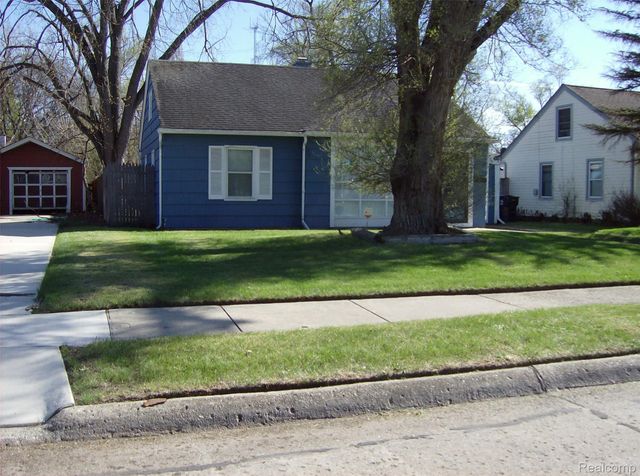 10641 TROY Street, Oak Park, MI 48237