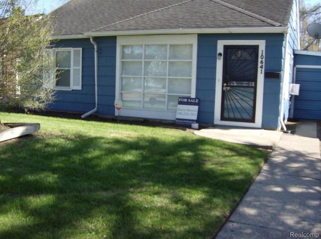 10641 TROY Street, Oak Park, MI 48237