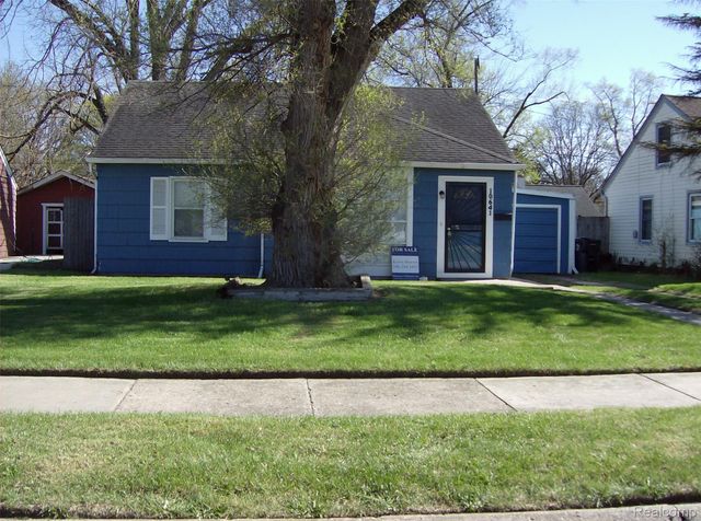 10641 TROY Street, Oak Park, MI 48237