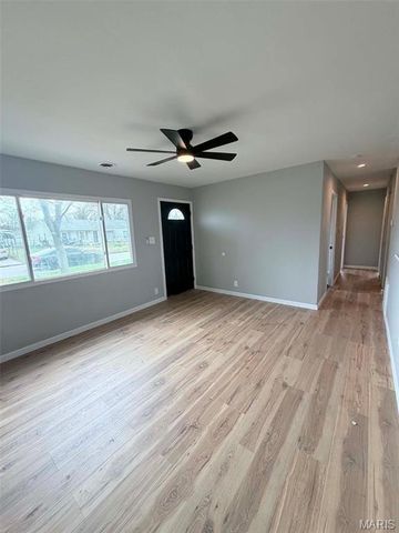 705 Saint Martin Drive, Cahokia, IL 62206