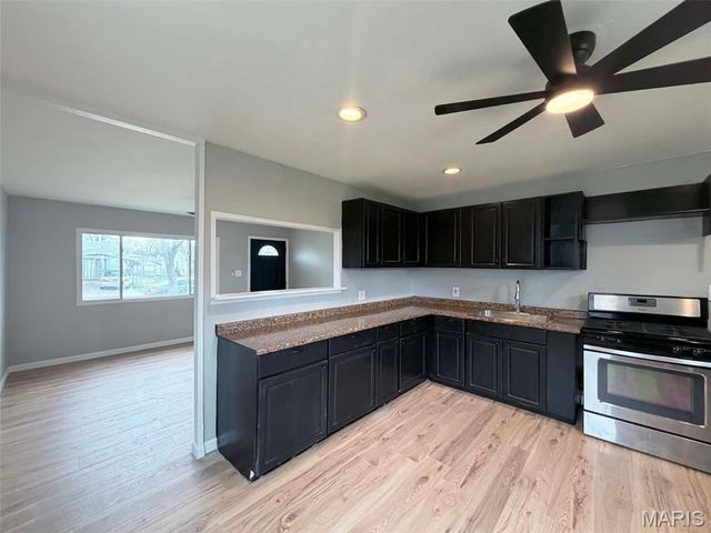 705 Saint Martin Drive, Cahokia, IL 62206