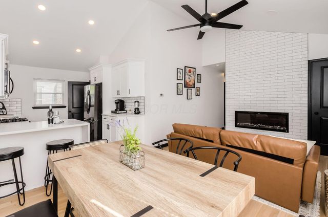 103 E Jeffrey Place, Columbus, OH 43214