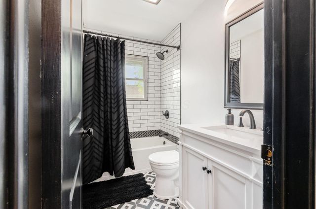 103 E Jeffrey Place, Columbus, OH 43214