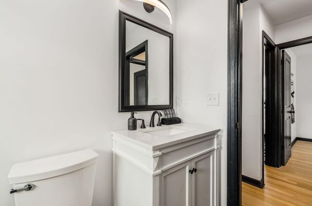 103 E Jeffrey Place, Columbus, OH 43214