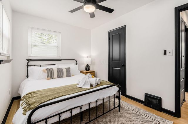 103 E Jeffrey Place, Columbus, OH 43214