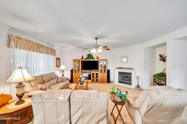 6147 W J-15, Lancaster, CA 93536