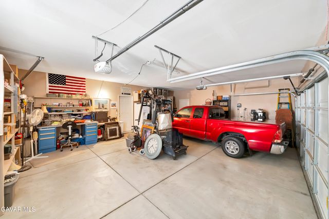 6147 W J-15, Lancaster, CA 93536