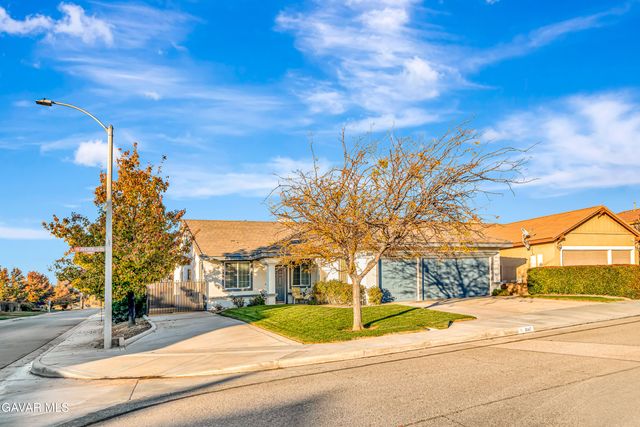 6147 W J-15, Lancaster, CA 93536