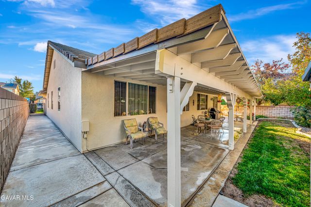 6147 W J-15, Lancaster, CA 93536