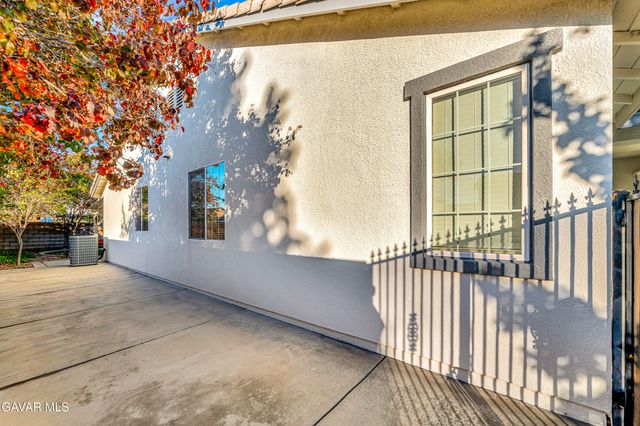 6147 W J-15, Lancaster, CA 93536