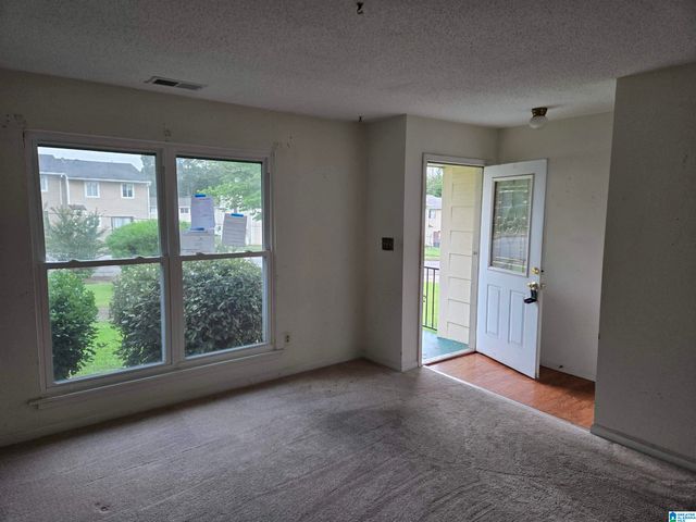 532 LAMPLIGHTER LANE, Birmingham, AL 35214