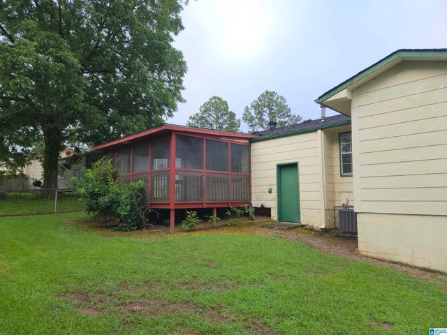 532 LAMPLIGHTER LANE, Birmingham, AL 35214