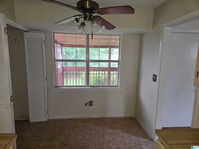 532 LAMPLIGHTER LANE, Birmingham, AL 35214