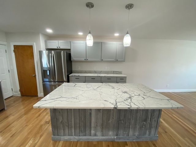 137 Main Street, Waltham, MA 02453