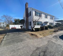 137 Main Street, Waltham, MA 02453