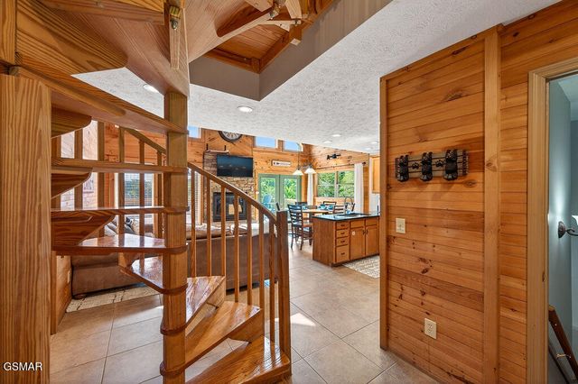 2350 Kerr Road, Sevierville, TN 37876
