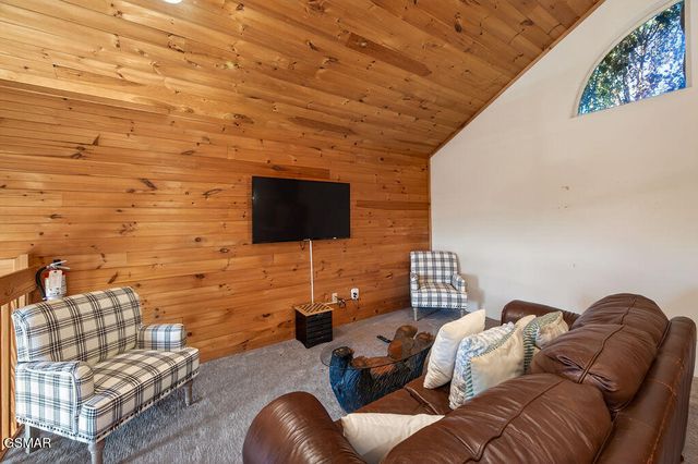 2350 Kerr Road, Sevierville, TN 37876