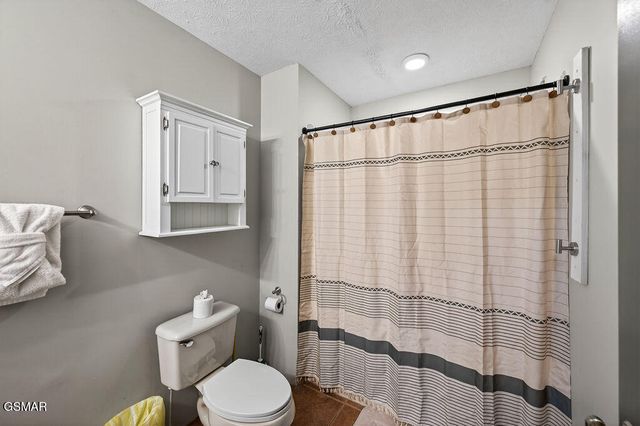 2350 Kerr Road, Sevierville, TN 37876