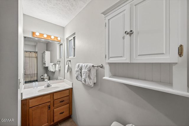 2350 Kerr Road, Sevierville, TN 37876
