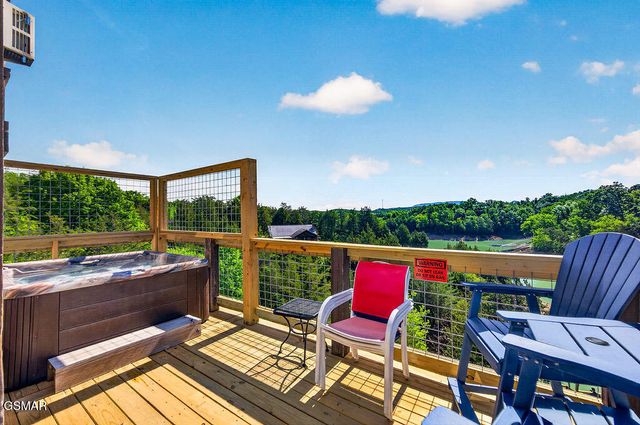 2350 Kerr Road, Sevierville, TN 37876