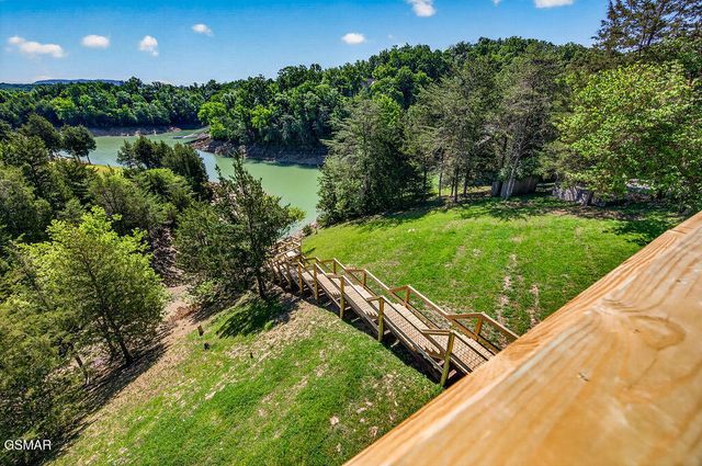 2350 Kerr Road, Sevierville, TN 37876