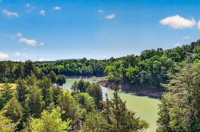 2350 Kerr Road, Sevierville, TN 37876