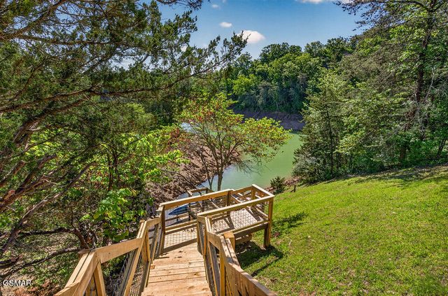 2350 Kerr Road, Sevierville, TN 37876
