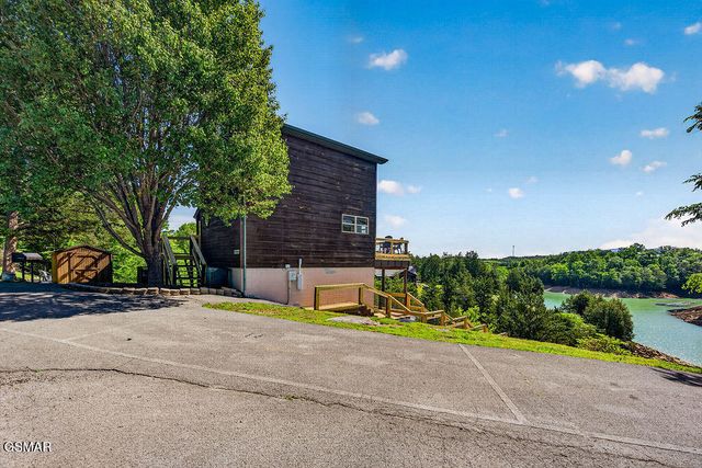 2350 Kerr Road, Sevierville, TN 37876