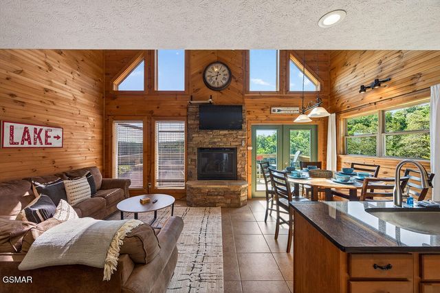 2350 Kerr Road, Sevierville, TN 37876