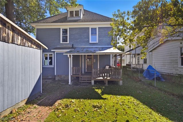 1029 Lynn Street, Parkersburg, WV 26101