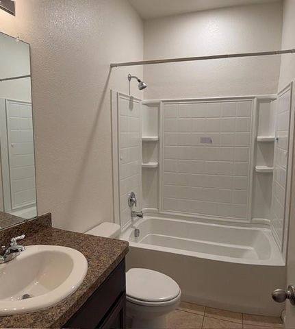 945 Loftin Street, Crowley, TX 76036