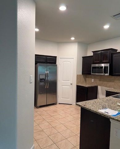 945 Loftin Street, Crowley, TX 76036