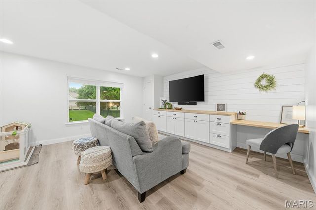 107 Cypress Meadows Drive, Wentzville, MO 63385