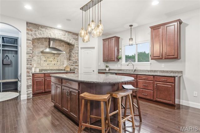 107 Cypress Meadows Drive, Wentzville, MO 63385