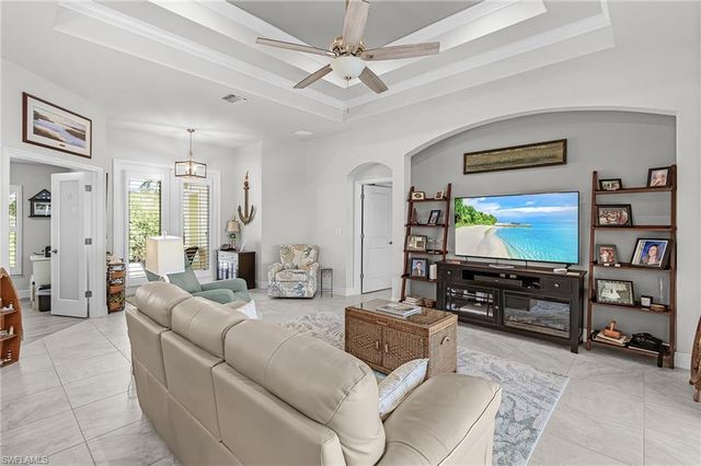 3627 Schooner LN, St. James City, FL 33956