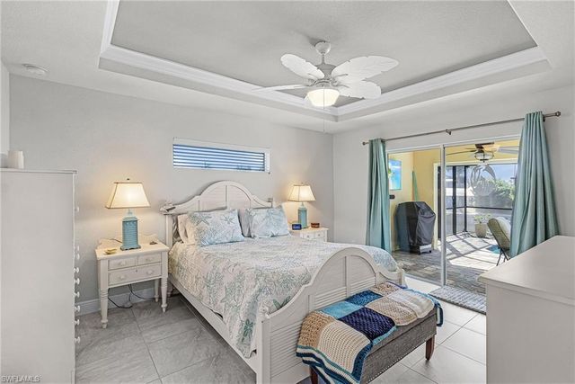 3627 Schooner LN, St. James City, FL 33956