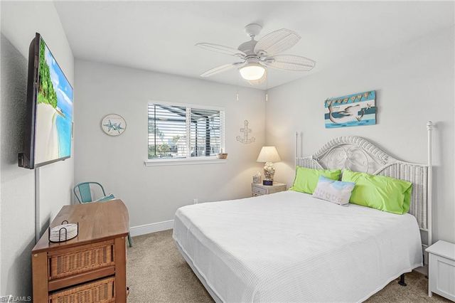 3627 Schooner LN, St. James City, FL 33956