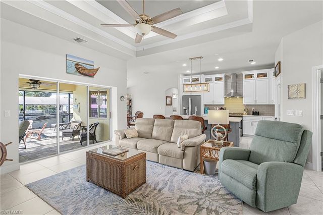 3627 Schooner LN, St. James City, FL 33956