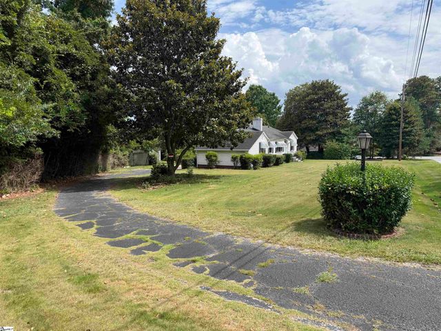 6 Shadow Lane, Taylors, SC 29687