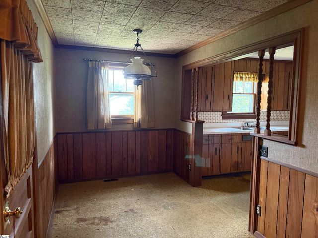 6 Shadow Lane, Taylors, SC 29687