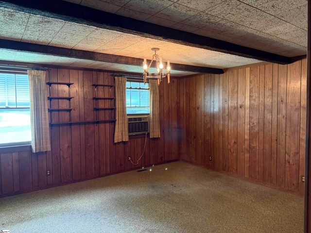 6 Shadow Lane, Taylors, SC 29687