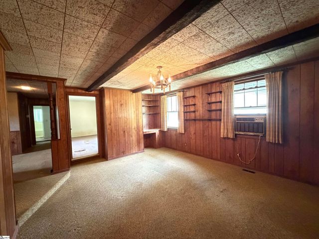 6 Shadow Lane, Taylors, SC 29687