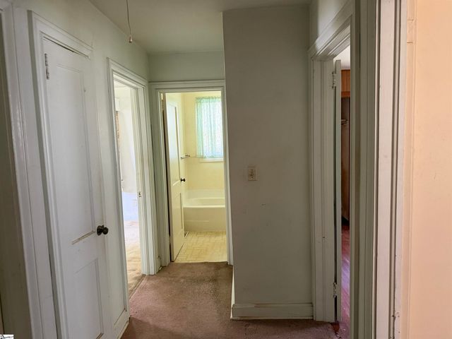 6 Shadow Lane, Taylors, SC 29687