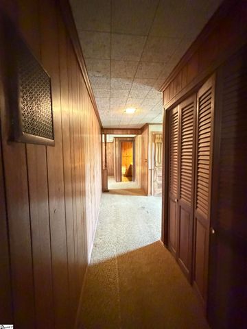 6 Shadow Lane, Taylors, SC 29687
