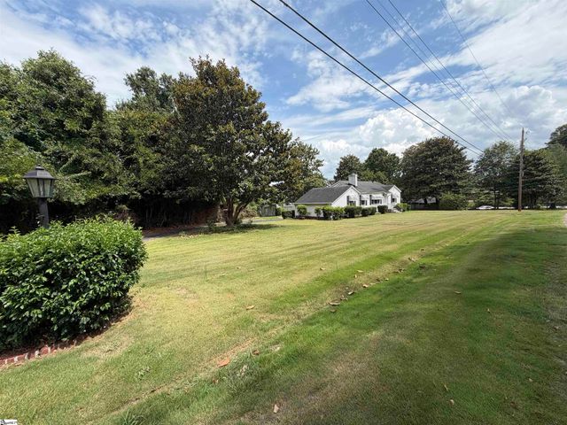 6 Shadow Lane, Taylors, SC 29687