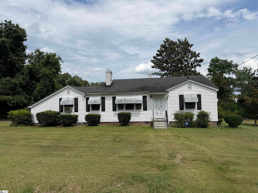 6 Shadow Lane, Taylors, SC 29687