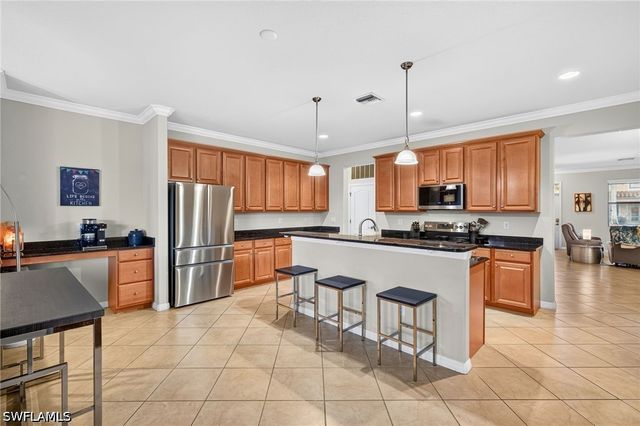 2764 Via Piazza LOOP, Fort Myers, FL 33905