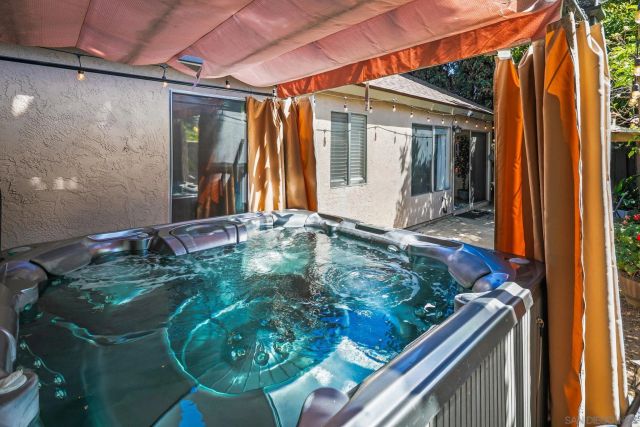 245 FESTIVAL DR, Oceanside, CA 92057
